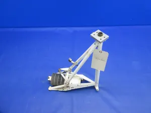 Mooney Main Gear Leg & Shock Left Hand P/N 520000-501 (0525-2014)